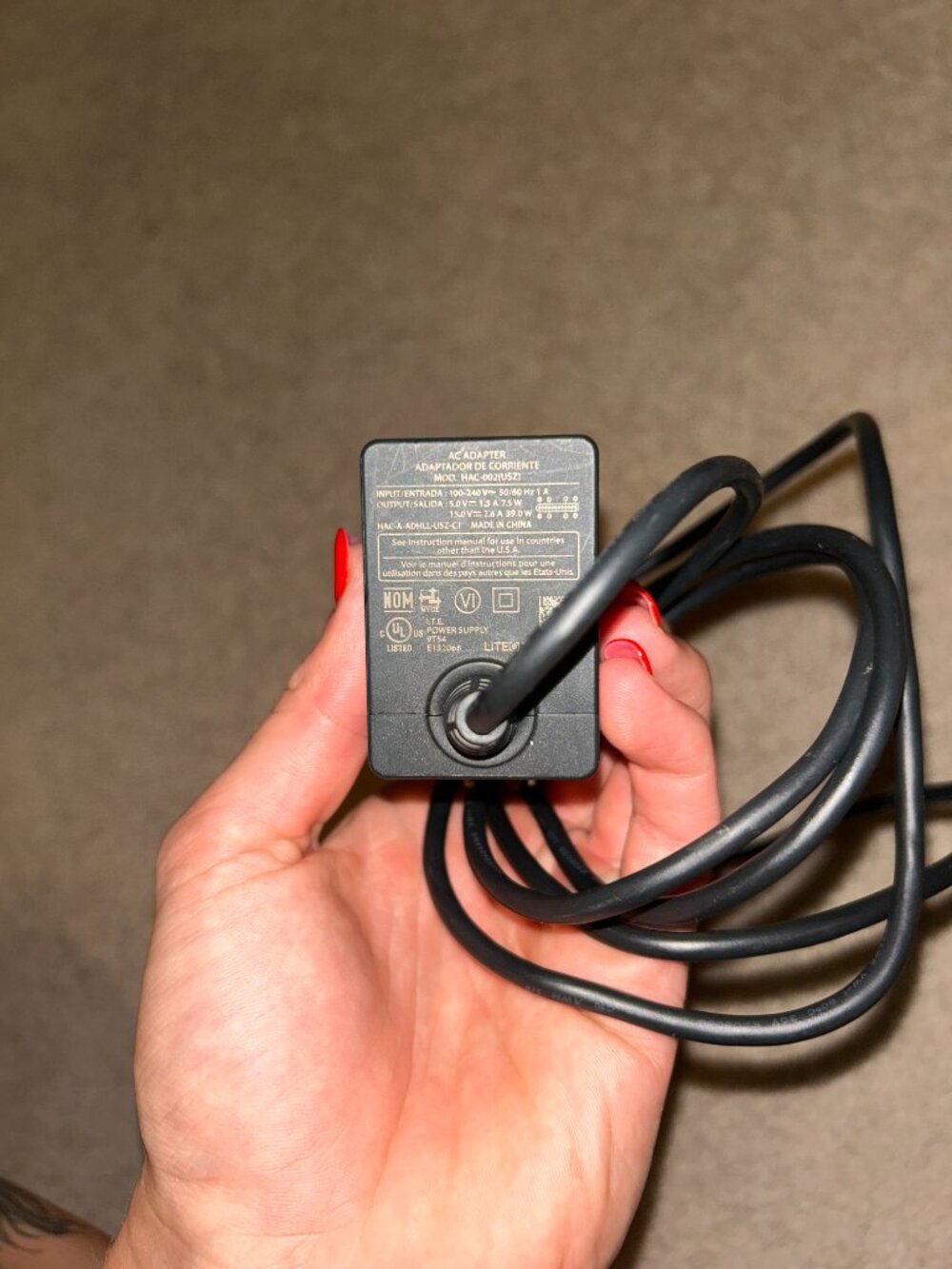 Nintendo Switch AC Adapter - Picture 3 of 3